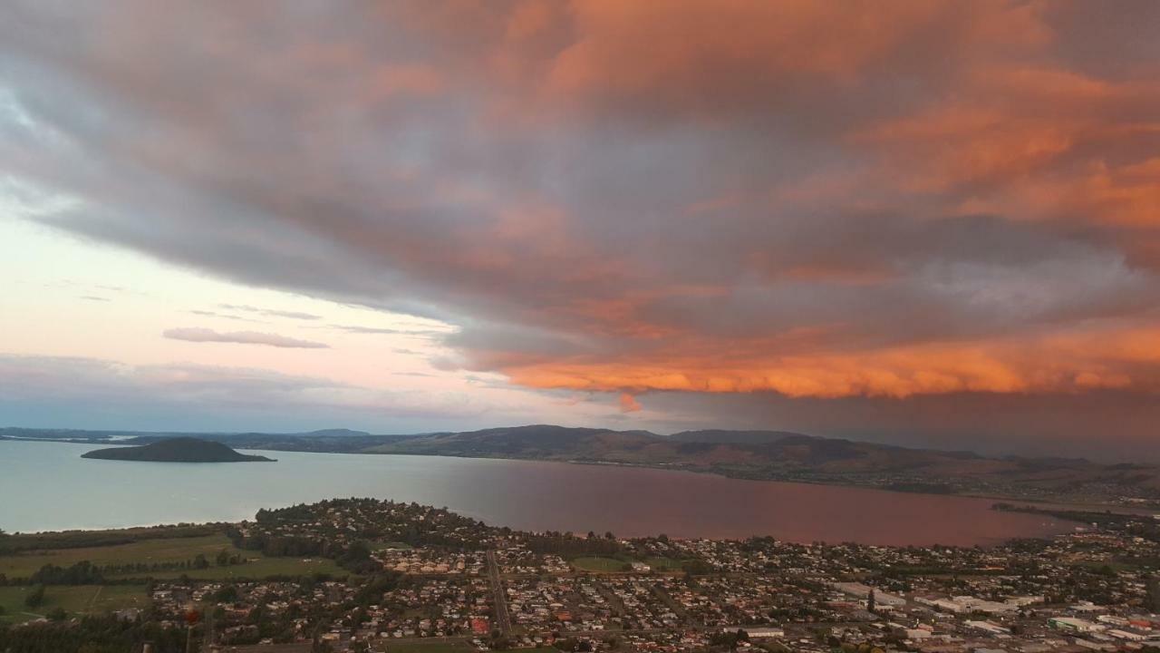 Aorangi Mountain Lodge Rotorua Exteriör bild